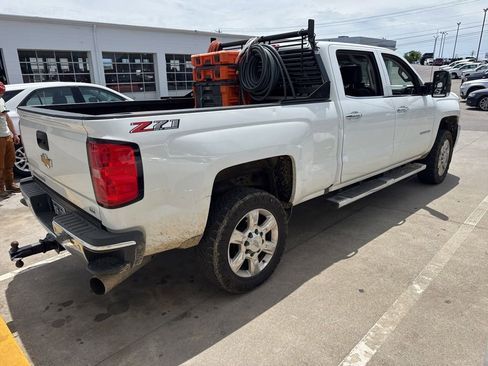 Used 2019 Chevrolet Silverado 2500 LTZ w/ Duramax Plus Package AWD/4WD image 4