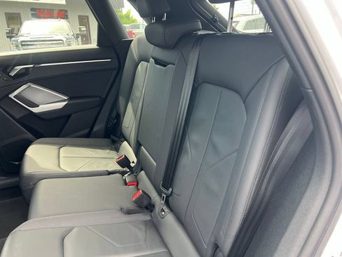 Used 2025 Audi Q3 2.0T Premium AWD/4WD image 16