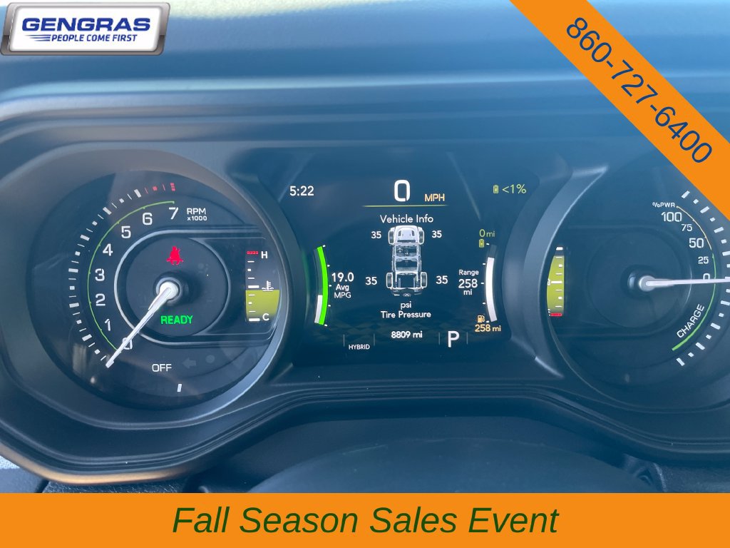 Used 2025 Jeep Wrangler Unlimited Sahara AWD/4WD image 49
