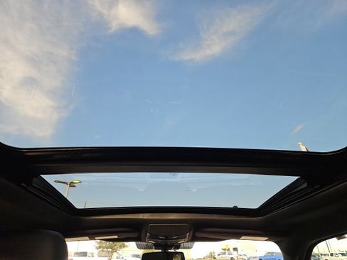 Used 2020 Ford F150 XLT w/ Equipment Group 302A Luxury image 12