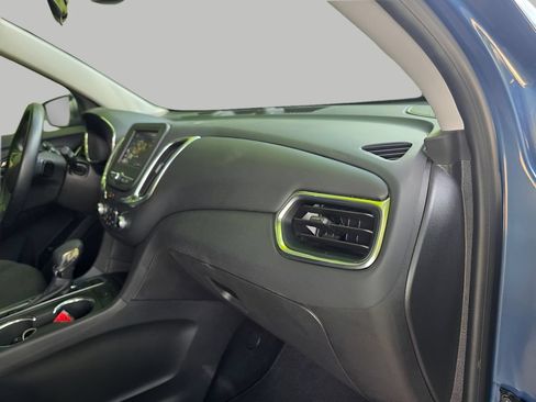 Used 2024 Chevrolet Equinox LT AWD/4WD image 12