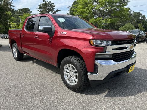Used 2020 Chevrolet Silverado 1500 LT w/ All-Star Edition AWD/4WD image 3
