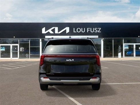 New 2026 Kia Carnival SX image 5