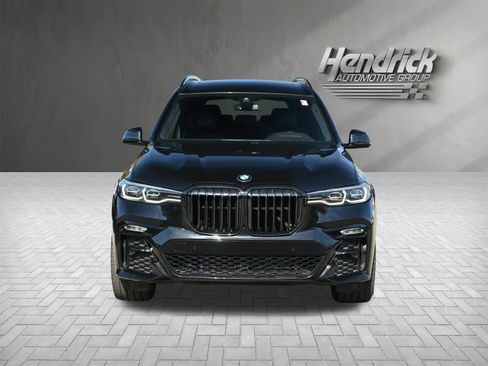 Used 2022 BMW X7 xDrive40i w/ M Sport Package image 6