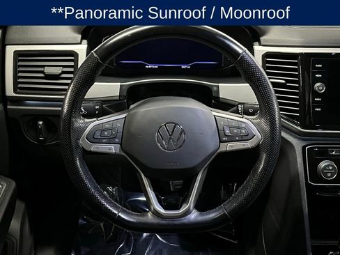 Used 2022 Volkswagen Atlas Cross Sport SEL R-Line image 9