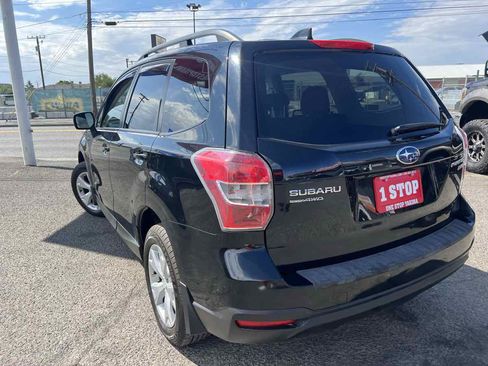 Used 2016 Subaru Forester 2.5i Premium w/ All-Weather Package AWD/4WD image 7