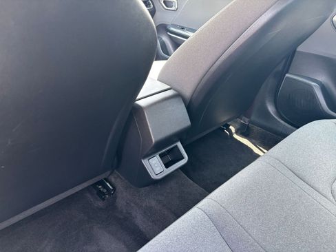 Used 2025 Kia K4 FWD image 25