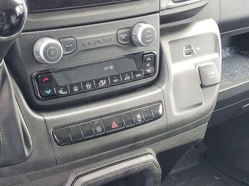 Used 2026 RAM ProMaster 2500 w/ Convenience Group FWD image 21