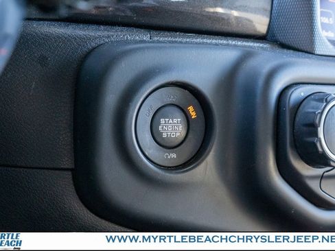 Certified 2021 Jeep Wrangler Unlimited Sahara image 29