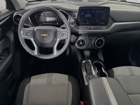 Used 2023 Chevrolet Blazer LT image 25