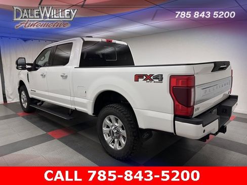 Used 2020 Ford F250 Platinum w/ FX4 Off-Road Package image 4