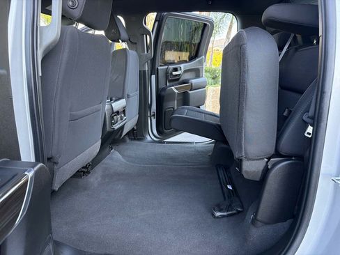 Used 2021 Chevrolet Silverado 1500 LT Trail Boss w/ Bed Protection Package AWD/4WD image 24