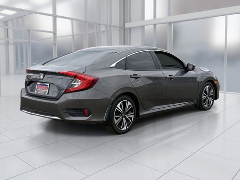 Used 2019 Honda Civic LX image 6