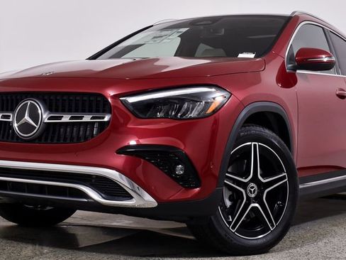New 2026 Mercedes-Benz GLA 250 image 7