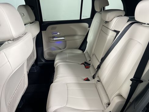 New 2026 Mercedes-Benz GLB 250 4MATIC image 21