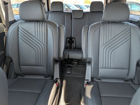 New 2026 Hyundai Palisade SEL Premium image 8