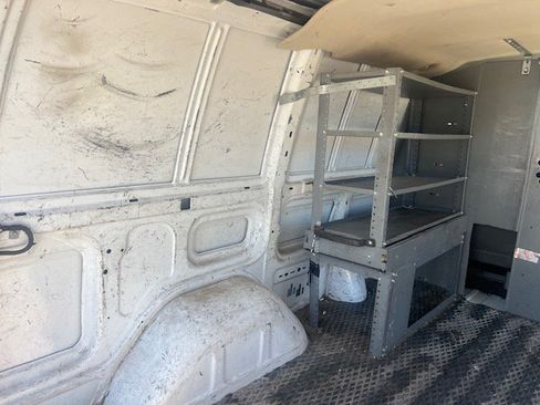 Used 2005 Chevrolet Astro RWD image 30