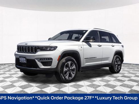 Used 2022 Jeep Grand Cherokee Limited 4xe w/ Luxury Tech Group II AWD/4WD image 6