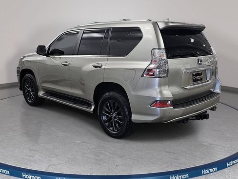 Used 2023 Lexus GX 460 Premium w/ Premium Package AWD/4WD image 7