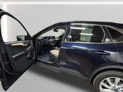 Used 2021 Ford Escape Titanium w/ Titanium Elite Package image 13