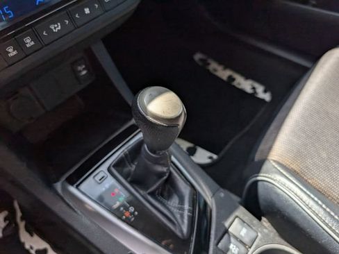 Used 2016 Toyota Corolla S FWD image 21