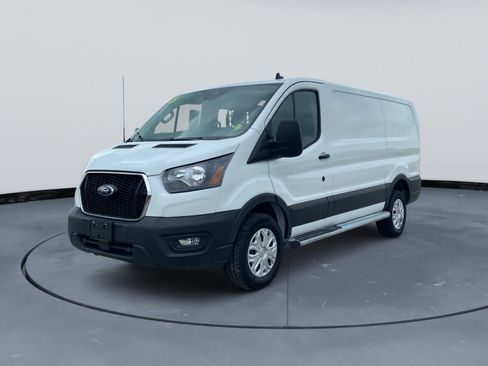 Used 2025 Ford Transit 250 Low Roof w/ Exterior Upgrade Package RWD image 2