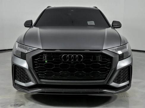Used 2023 Audi RS Q8 4.0T quattro image 5