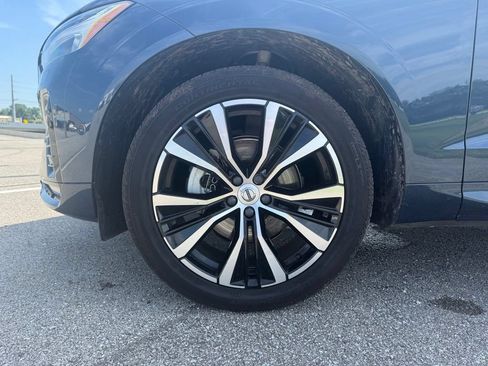 Used 2023 Volvo XC60 B5 Plus w/ Climate Package AWD/4WD image 14
