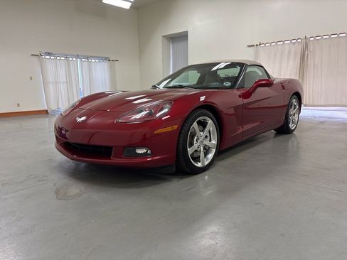 Used 2008 Chevrolet Corvette Convertible w/ Preferred Equipment Group image 4