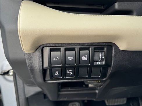 Used 2021 Subaru Ascent Limited w/ Technology Package image 30