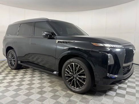 Used 2025 INFINITI QX80 Autograph AWD/4WD image 10