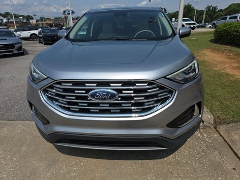Used 2022 Ford Edge SEL AWD/4WD image 5
