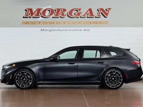Used 2026 BMW M5 Touring AWD/4WD image 6