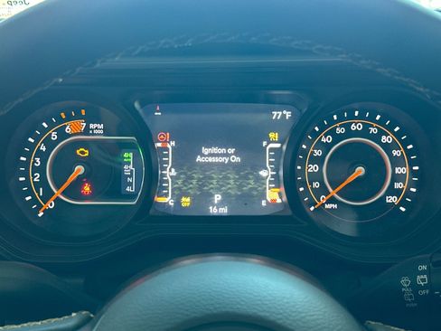 New 2025 Jeep Wrangler Unlimited Rubicon 392 image 21