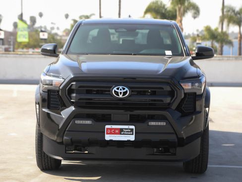 New 2026 Toyota Tacoma SR5 image 3