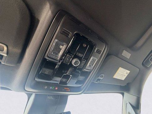 Used 2026 GMC Yukon AT4 w/ AT4 Premium Plus Package AWD/4WD image 34