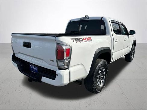 Certified 2023 Toyota Tacoma TRD Off-Road w/ Technology Package AWD/4WD image 8