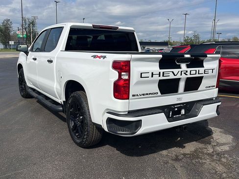 Used 2023 Chevrolet Silverado 1500 Custom w/ Rally Edition image 3