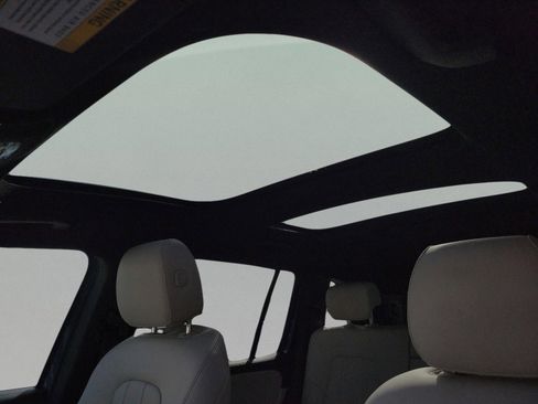 Certified 2021 Mercedes-Benz GLB 250 image 35