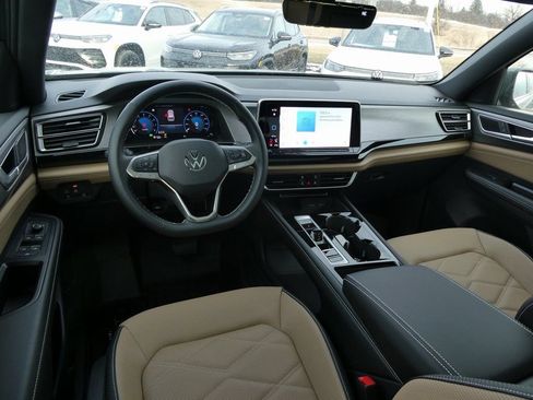 Used 2026 Volkswagen Atlas SE AWD/4WD image 36