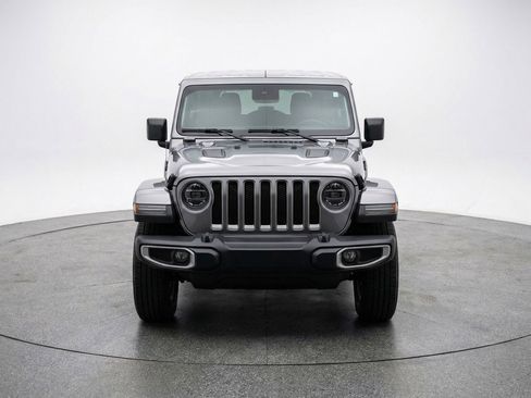 Used 2025 Jeep Wrangler Unlimited Sport AWD/4WD image 2
