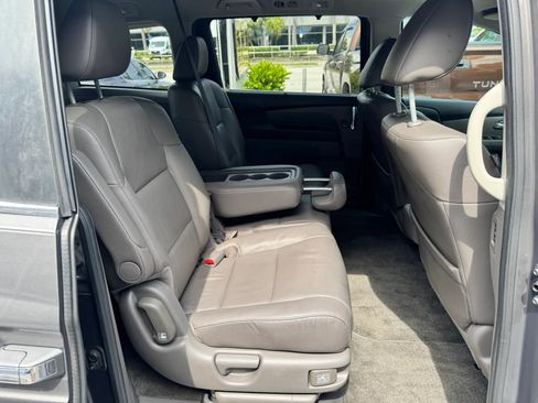 Used 2014 Honda Odyssey EX-L image 24