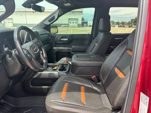 Used 2020 GMC Sierra 1500 AT4 w/ AT4 Premium Package AWD/4WD image 16