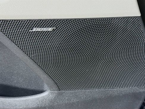 Certified 2023 Kia Sorento SX Prestige AWD/4WD image 12
