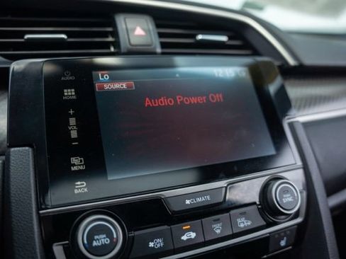 Used 2018 Honda Civic Si image 17