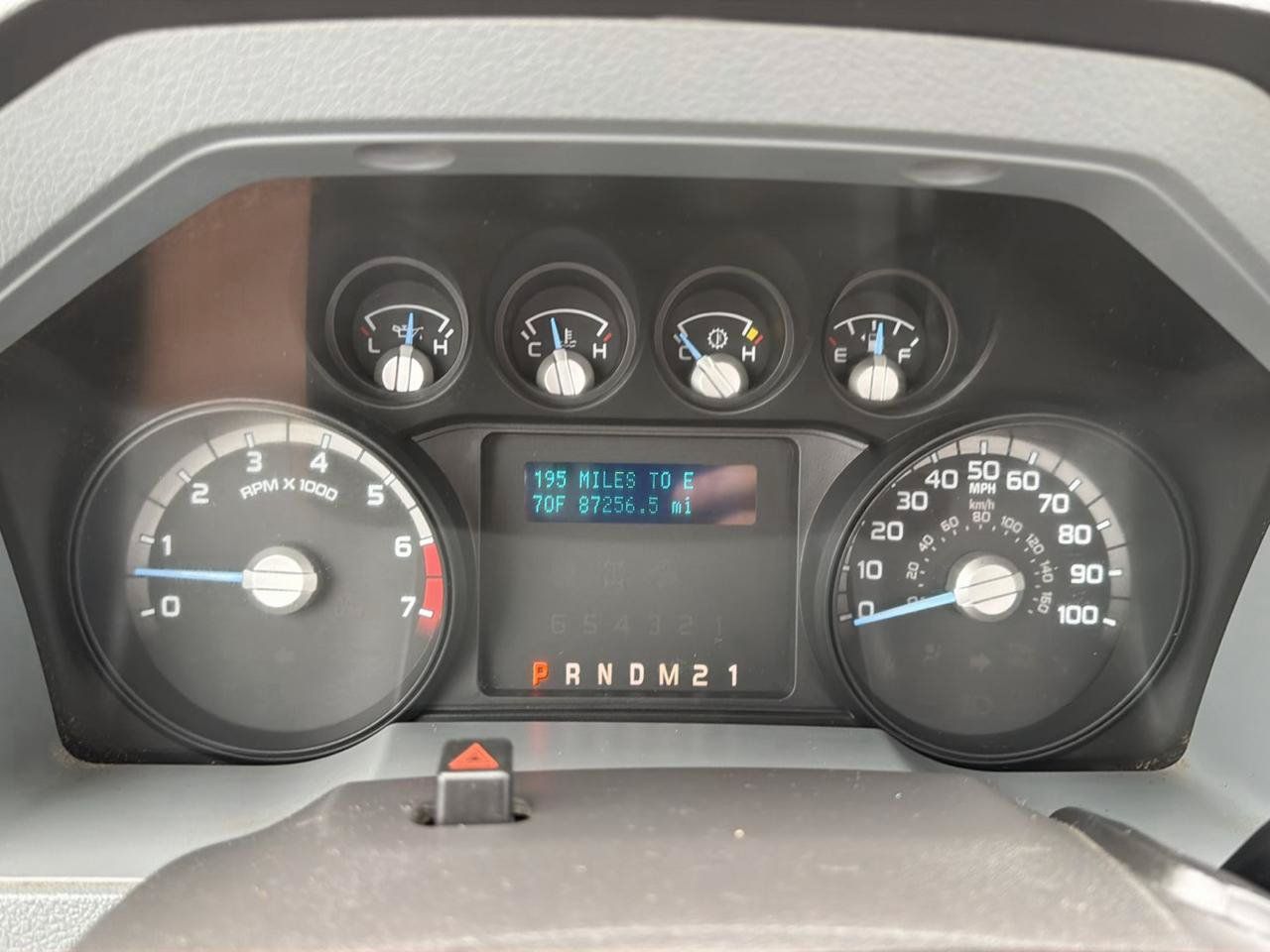 Used 2011 Ford F250 XL w/ Snow Plow Prep Pkg AWD/4WD image 16