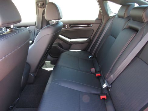 Certified 2025 Honda Civic Sport Touring image 13