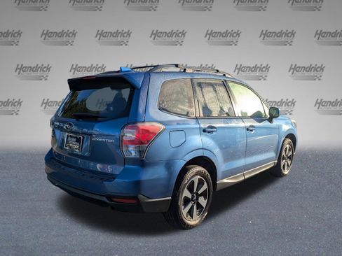 Used 2018 Subaru Forester 2.5i Premium w/ All-Weather Package image 5