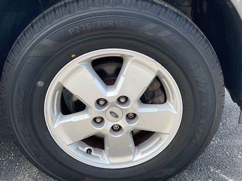 Used 2010 Ford Escape XLT FWD image 23