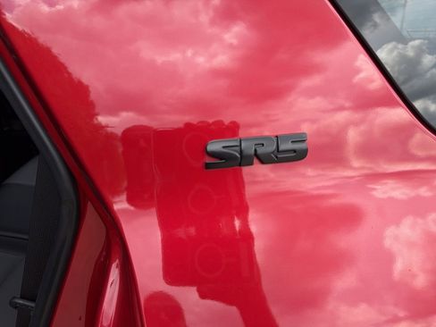 Used 2021 Toyota 4Runner SR5 Premium w/ Moonroof Package AWD/4WD image 7